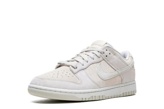 Nike Dunk Low “Vast Grey”