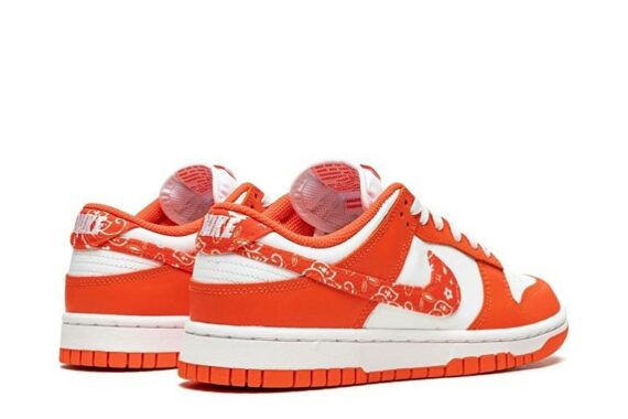 Dunk Low “Orange Paisley”