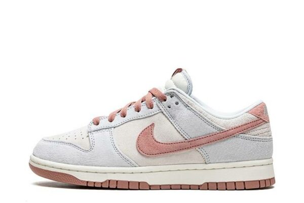 SB Dunk Low “Fossil Rose”