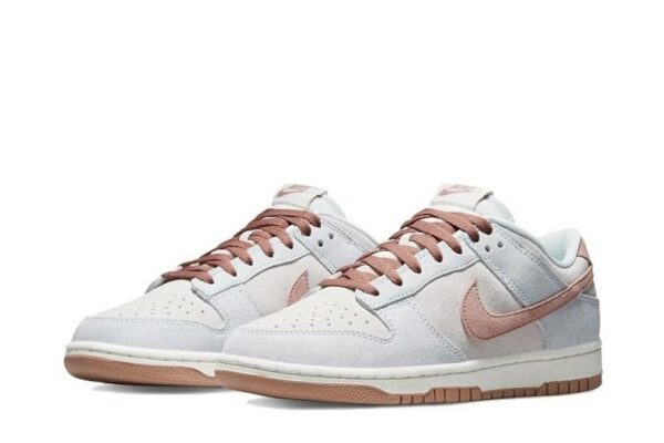 SB Dunk Low Fossil Rose DH7577-001