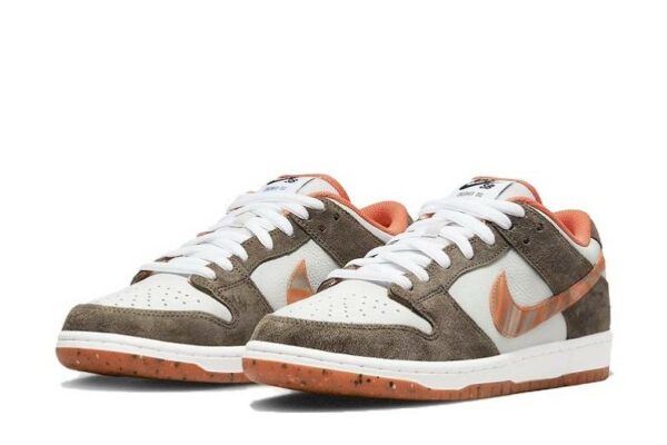 Crushed D.C. x SB Dunk Low Orange-Brown DH7782-001