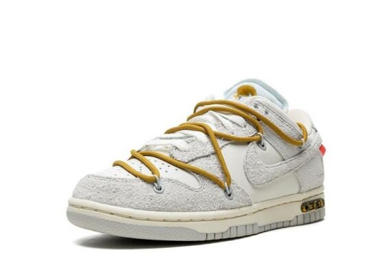 Off-White x Nike Dunk Low "Lot 37"