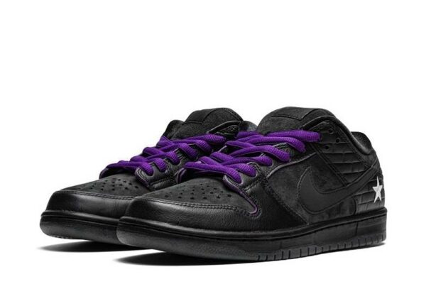 Familia x Nike SB Dunk Low First Avenue DJ1159-001