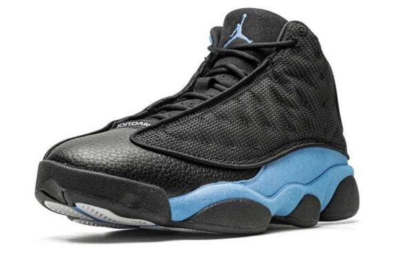 Air Jordan 13 "University Blue"