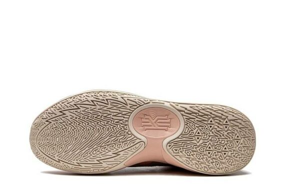 Nike Kyrie Low 5 “Light Madder Root”