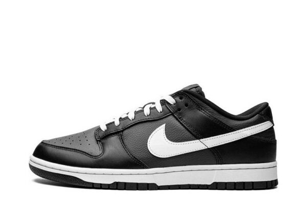 SB Dunk Low “Black/White”