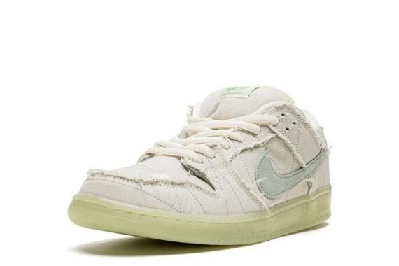 Nike SB Dunk Low “Mummy”