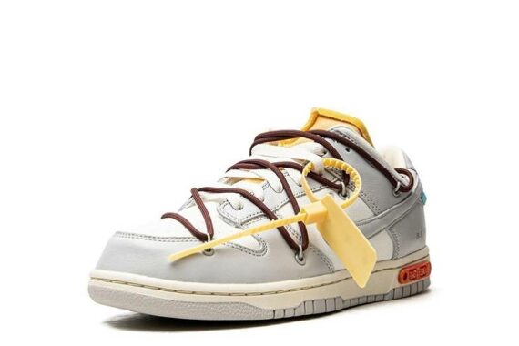 Off-White x Nike Dunk Low "Lot 46"