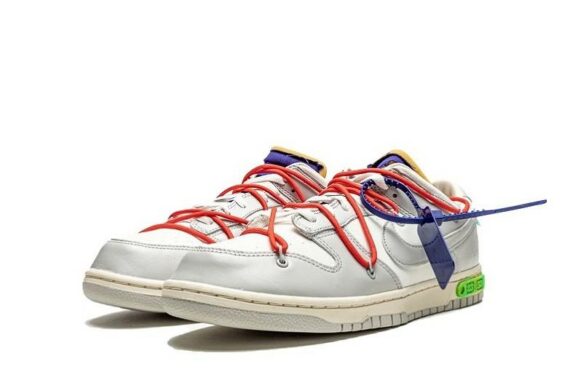 Off-White x Nike Dunk Low "Lot 23"