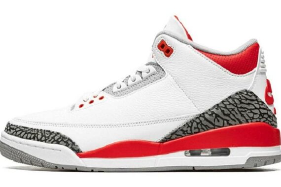 Jordan 3 OG “Fire Red”