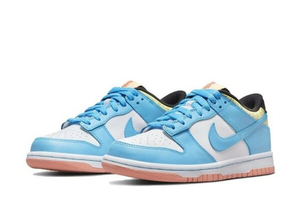 SB Dunk Low Kyrie Irving DN4179-400