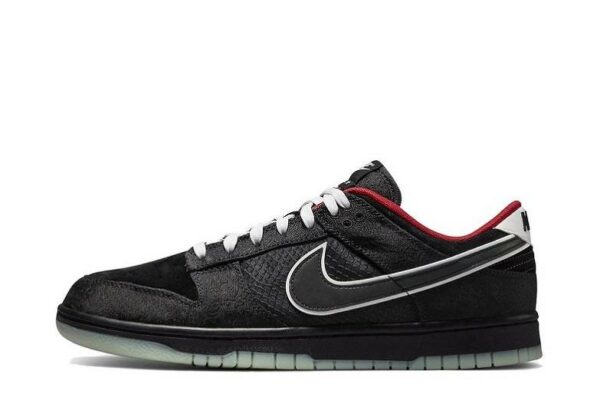 SB Dunk Low “League of Legends”