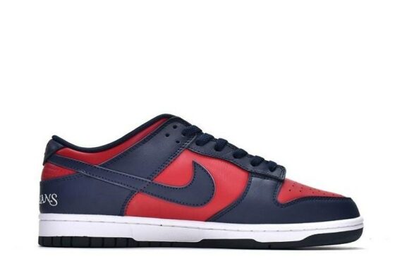 SB Dunks Low "Blue Red"