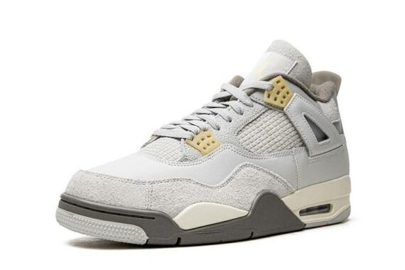 Air Jordan 4 SE Craft “Photon Dust”