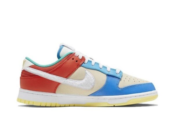 SB Dunk Low Year of the Rabbit FD4203-111