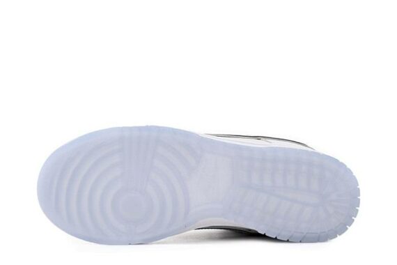 Concepts x Nike SB Dunk Low "White Lobster"