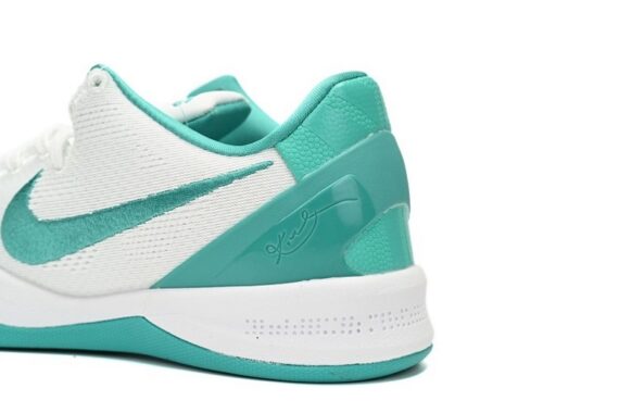Kobe 8 Protro "Radiant Emerald"