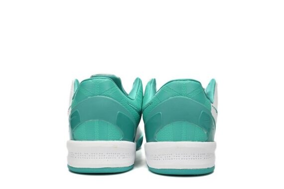 Kobe 8 Protro "Radiant Emerald"