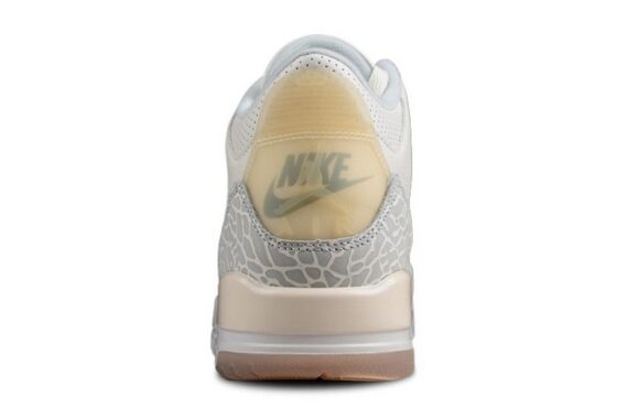 Air Jordan 3 Retro SE "Craft - Ivory"