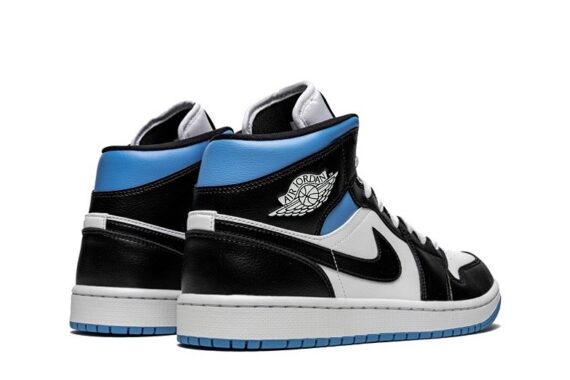 Wmns Air Jordan 1 Mid "University Blue"