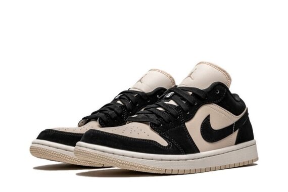 Wmns Air Jordan 1 Low "Black Guava Ice"