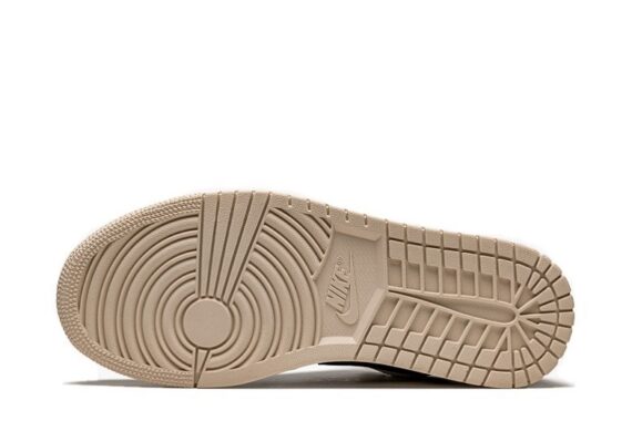Wmns Air Jordan 1 Low "Black Guava Ice"