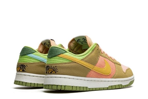 Dunk Low "Sun Club - Arctic Orange Sanded Gold"