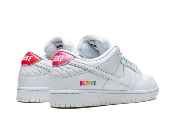 Dunk Low SB "Be True"