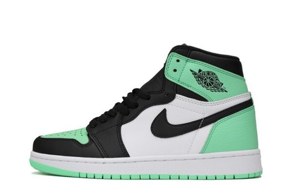 Air Jordan 1 Retro High OG "Green Glow"