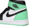 Air Jordan 1 Retro High OG "Green Glow"