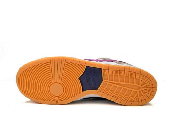 Rayssa Leal x Dunk Low SB "Deep Royal Vivid Purple"