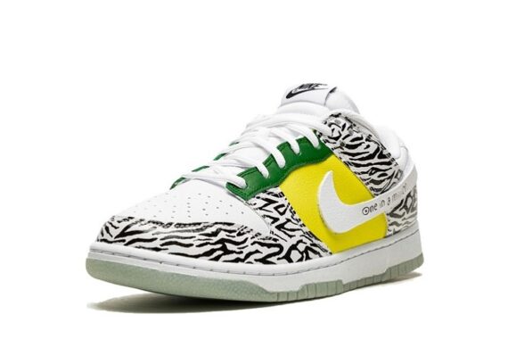 Dunk Low "Doernbecher 2022"