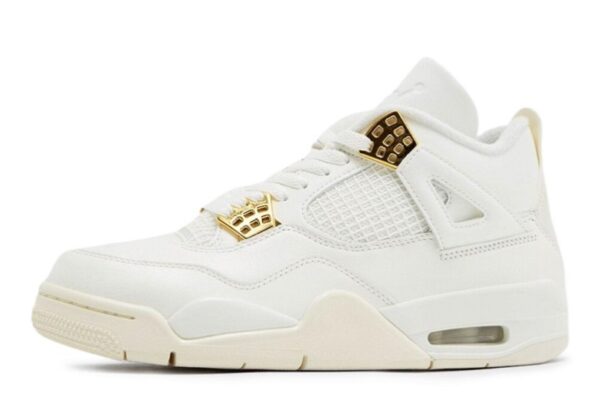 Wmns Air Jordan 4 Retro "Metallic Gold"