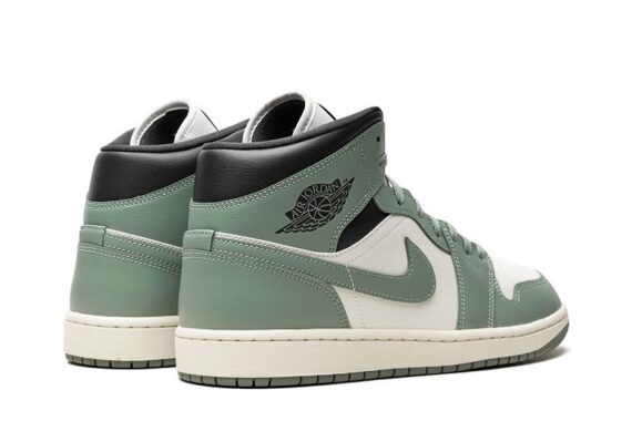 Wmns Air Jordan 1 Mid "Jade Smoke"