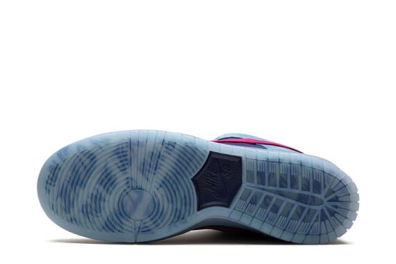 Run The Jewels x Dunk Low SB "4/20"