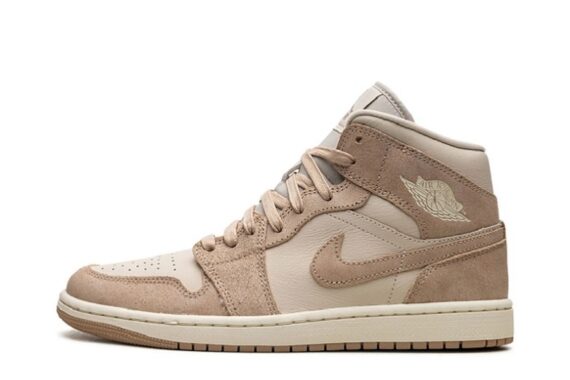 Wmns Air Jordan 1 Mid SE "Legend Light Brown"