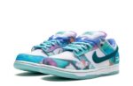 Futura Laboratories x Dunk Low SB "Bleached Aqua"