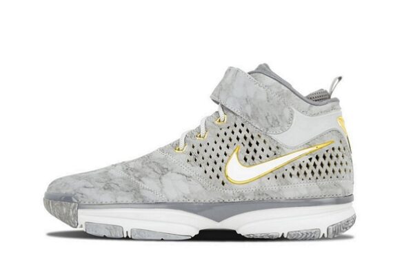 Zoom Kobe 2 "Prelude"
