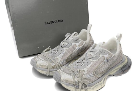 Wmns Balenciaga 3XL Sneaker "Worn-Out - Light Beige"