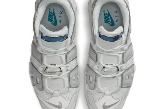 Wmns Air More Uptempo "Metallic Teal"