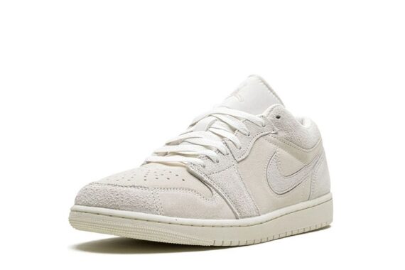 Air Jordan 1 Low SE Craft "Pale Ivory"