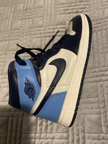 Air Jordan 1 Retro High OG 'Obsidian' photo review