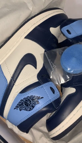 Air Jordan 1 Retro High OG 'Obsidian' photo review