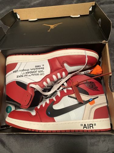 Off-White x Air Jordan 1 Retro High OG 'Chicago' photo review