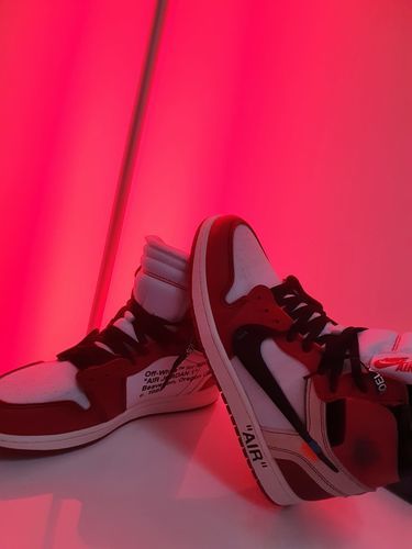 Off-White x Air Jordan 1 Retro High OG 'Chicago' photo review