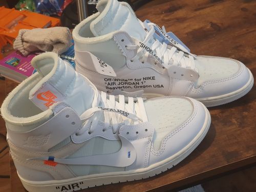 Off-White x Air Jordan 1 Retro High OG ‘White’ photo review