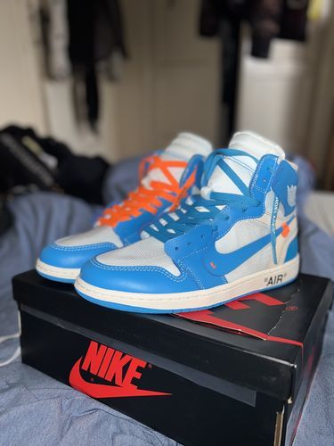 Off-White x Air Jordan 1 Retro High OG 'UNC' photo review