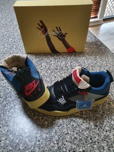 Union x Jordan 4 Retro "Off Noir" photo review