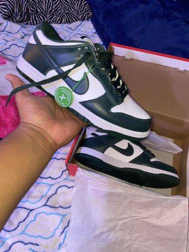 Dunk Low “Varsity Green” photo review