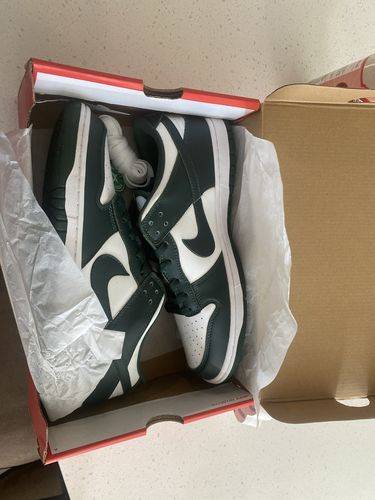 Dunk Low “Varsity Green” photo review